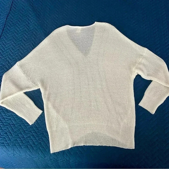 Lilian V-neck Knit Sweater​ - Picture 3 of 3